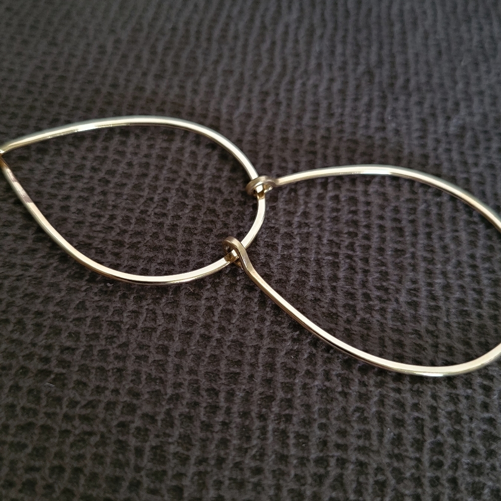 Hammered🔨 Gold💛 Two✌️ Tier Earrings - Picture 3 of 13